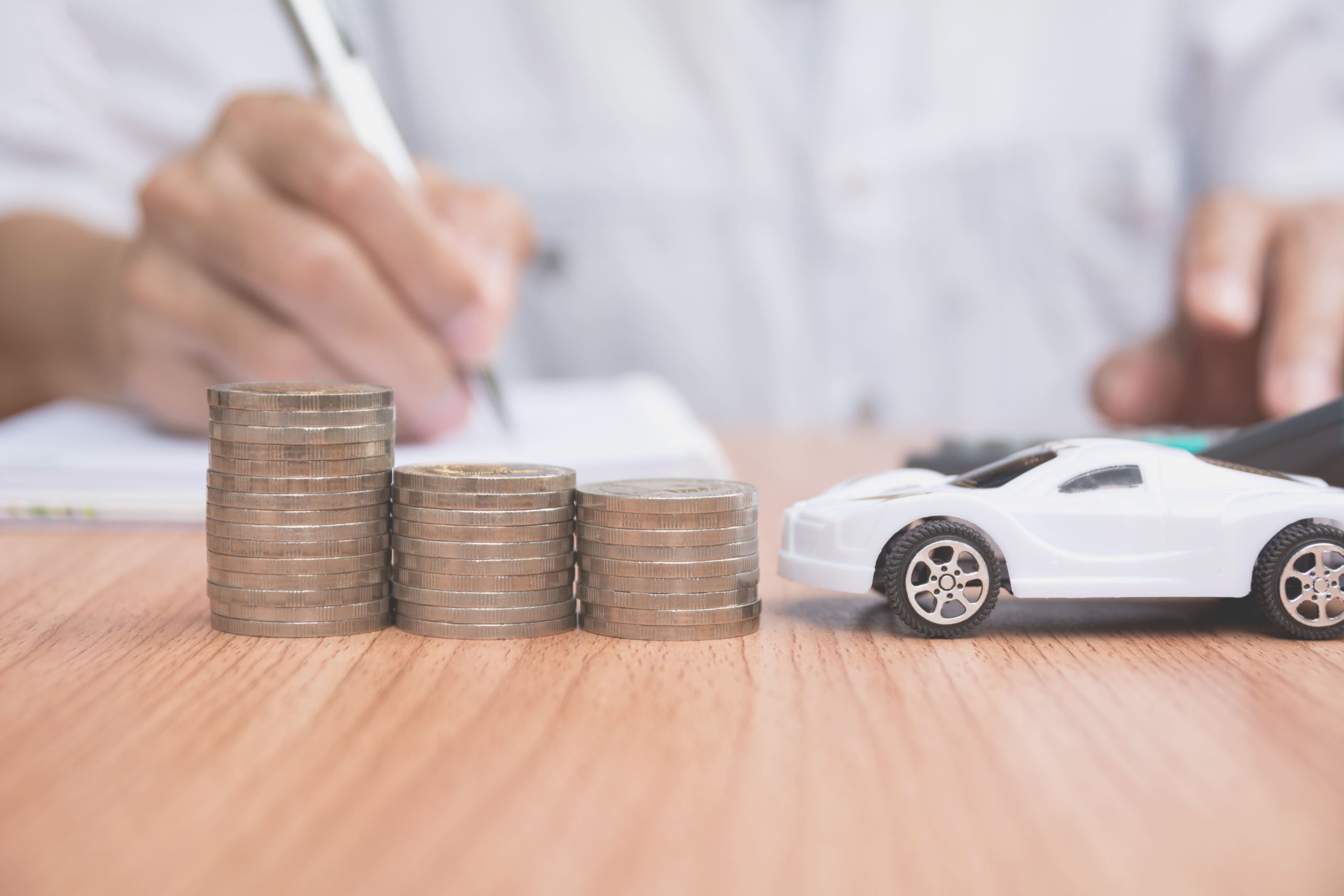 Empresas especializadas en la compra de vehículos con cargas Venta rápida vehículo con deudas España